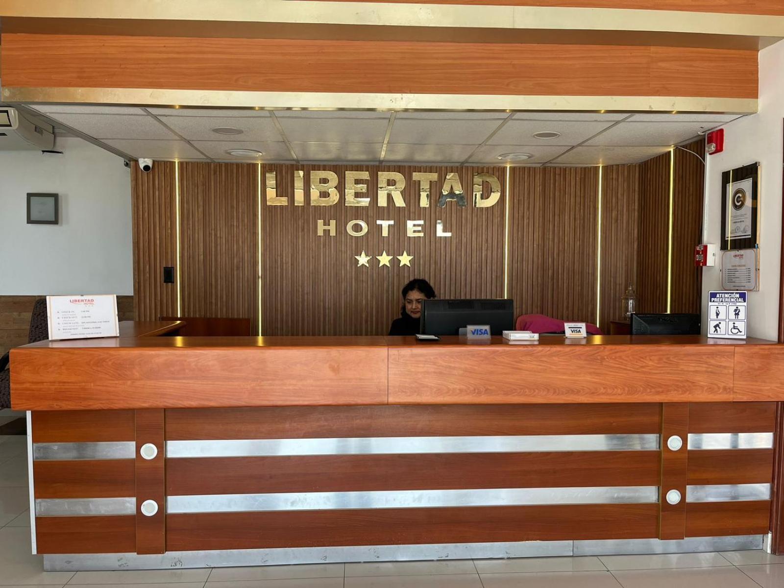 Hotel Libertad Pacasmayo Exterior foto